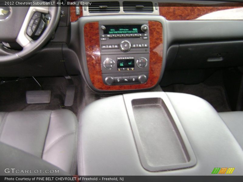 Black / Ebony 2012 Chevrolet Suburban LT 4x4
