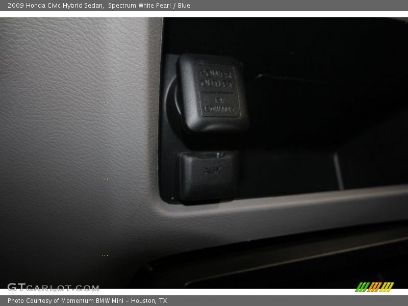 Spectrum White Pearl / Blue 2009 Honda Civic Hybrid Sedan
