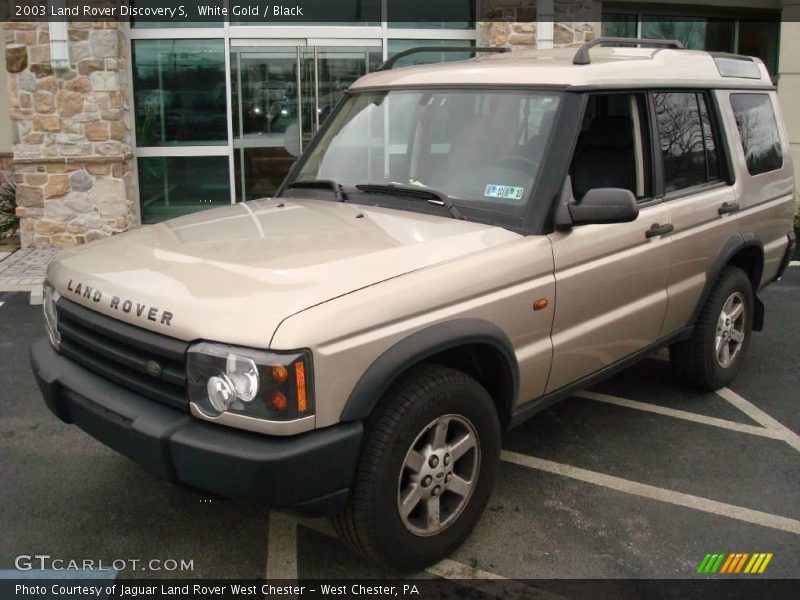 White Gold / Black 2003 Land Rover Discovery S