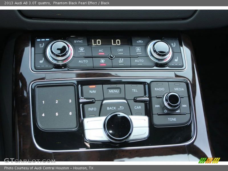 Controls of 2013 A8 3.0T quattro