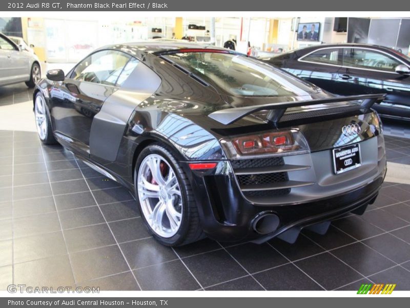 Phantom Black Pearl Effect / Black 2012 Audi R8 GT