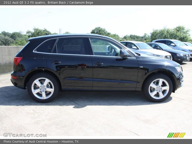 Brilliant Black / Cardamom Beige 2012 Audi Q5 3.2 FSI quattro