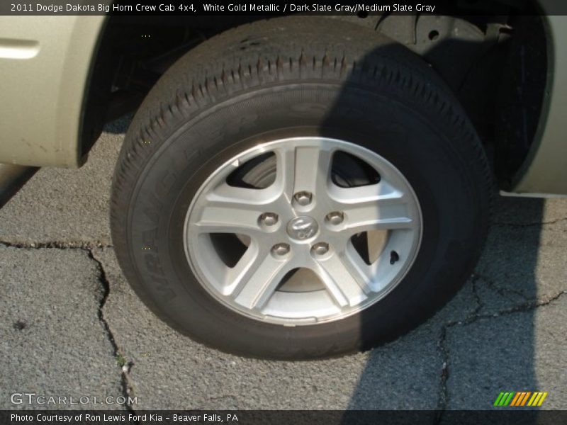 White Gold Metallic / Dark Slate Gray/Medium Slate Gray 2011 Dodge Dakota Big Horn Crew Cab 4x4