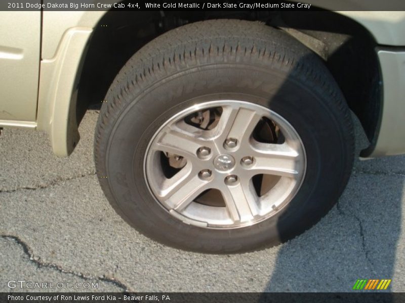 White Gold Metallic / Dark Slate Gray/Medium Slate Gray 2011 Dodge Dakota Big Horn Crew Cab 4x4