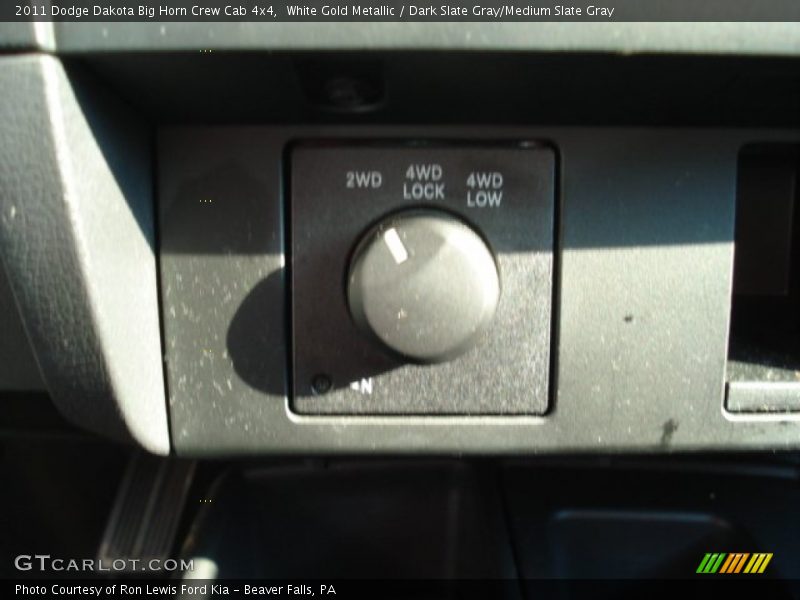 White Gold Metallic / Dark Slate Gray/Medium Slate Gray 2011 Dodge Dakota Big Horn Crew Cab 4x4
