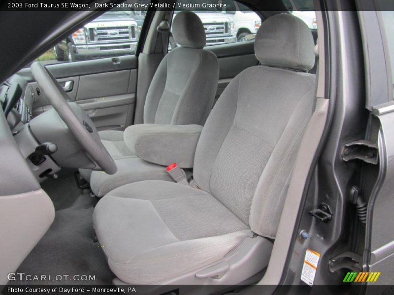  2003 Taurus SE Wagon Medium Graphite Interior