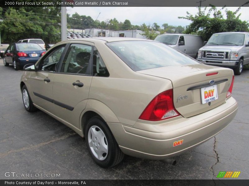 Fort Knox Gold Metallic / Dark Charcoal 2000 Ford Focus LX Sedan