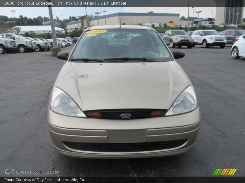Fort Knox Gold Metallic / Dark Charcoal 2000 Ford Focus LX Sedan