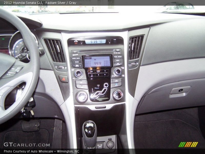 Radiant Silver / Gray 2012 Hyundai Sonata GLS