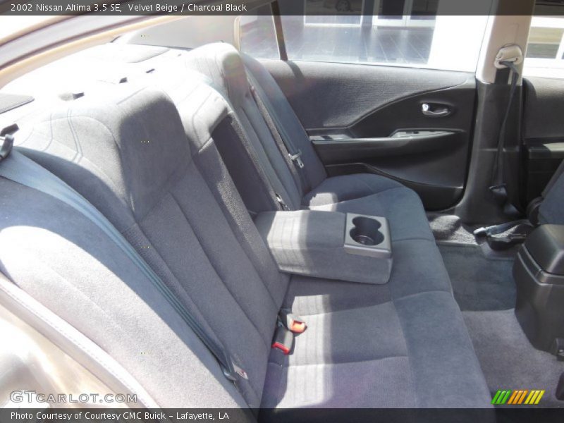 Velvet Beige / Charcoal Black 2002 Nissan Altima 3.5 SE