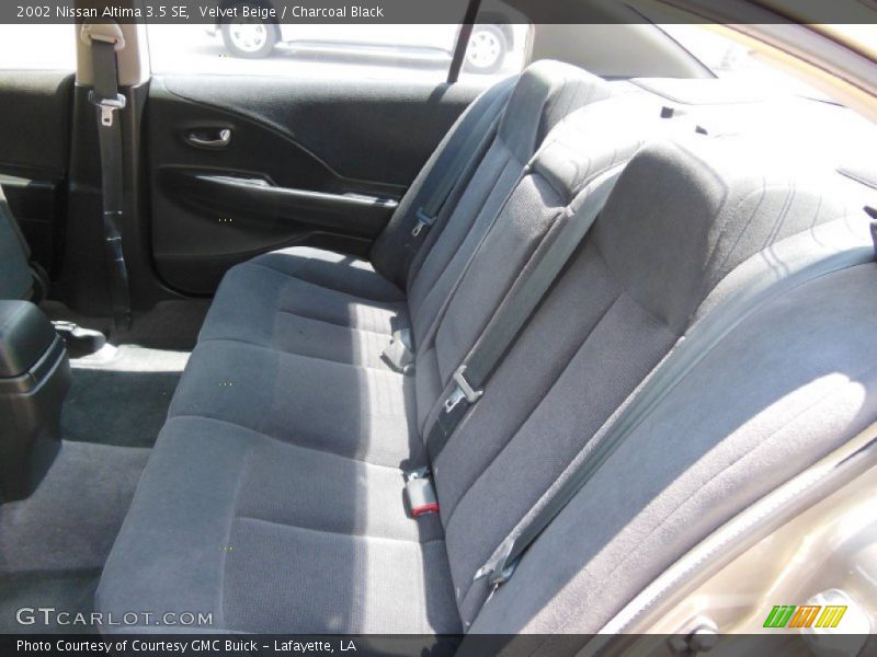 Velvet Beige / Charcoal Black 2002 Nissan Altima 3.5 SE