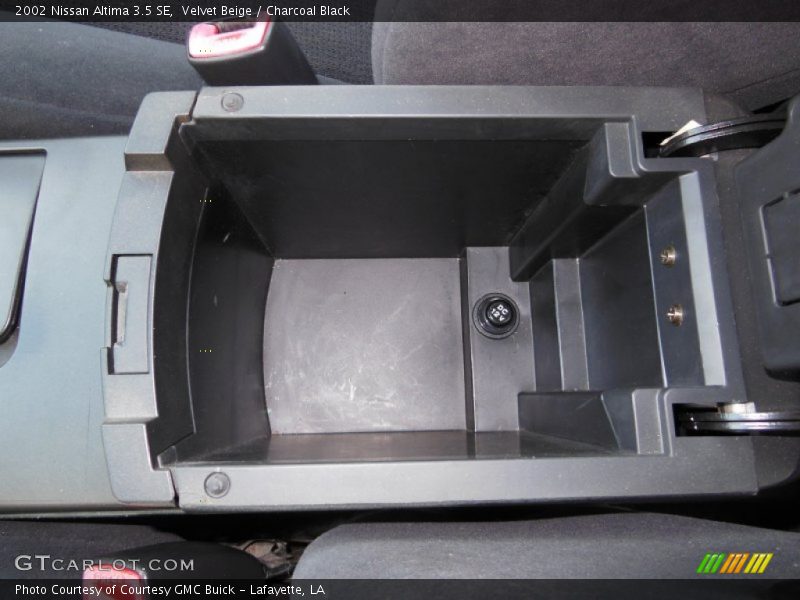 Velvet Beige / Charcoal Black 2002 Nissan Altima 3.5 SE