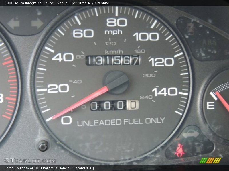 Vogue Silver Metallic / Graphite 2000 Acura Integra GS Coupe