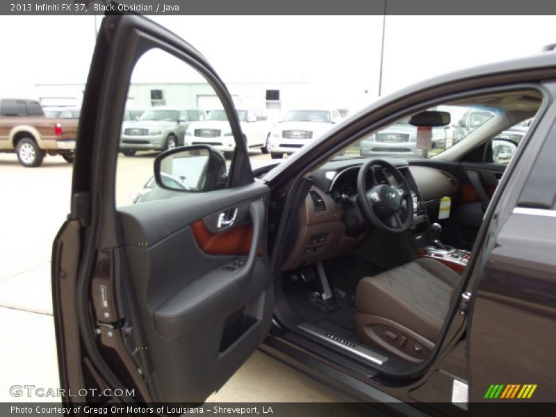  2013 FX 37 Java Interior
