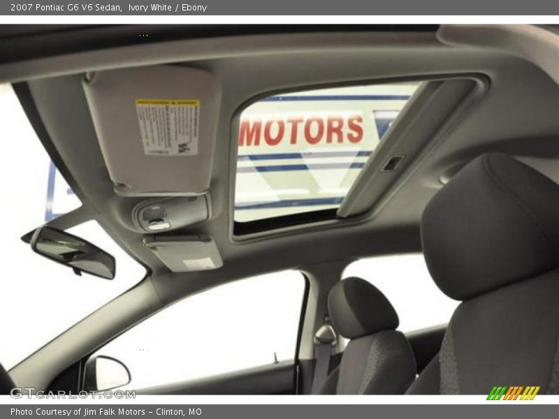 Ivory White / Ebony 2007 Pontiac G6 V6 Sedan
