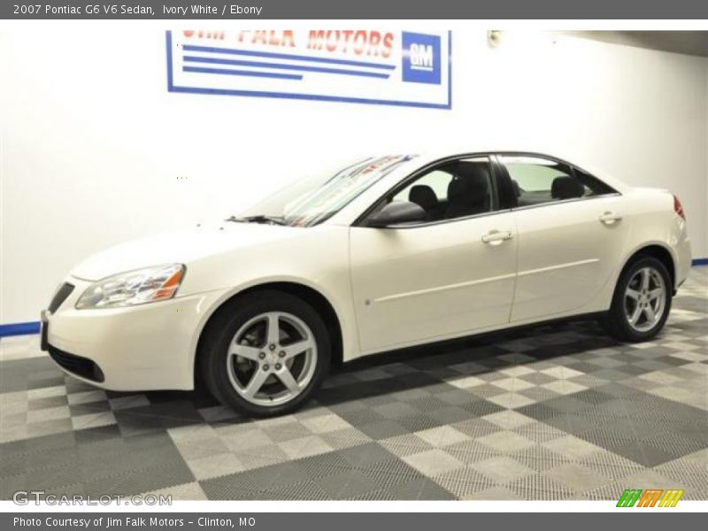 Ivory White / Ebony 2007 Pontiac G6 V6 Sedan