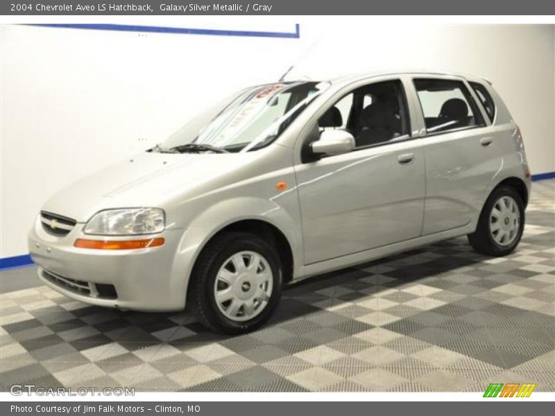Galaxy Silver Metallic / Gray 2004 Chevrolet Aveo LS Hatchback