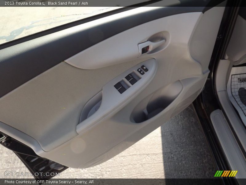 Black Sand Pearl / Ash 2013 Toyota Corolla L
