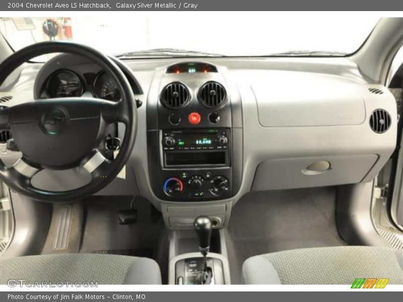 Dashboard of 2004 Aveo LS Hatchback