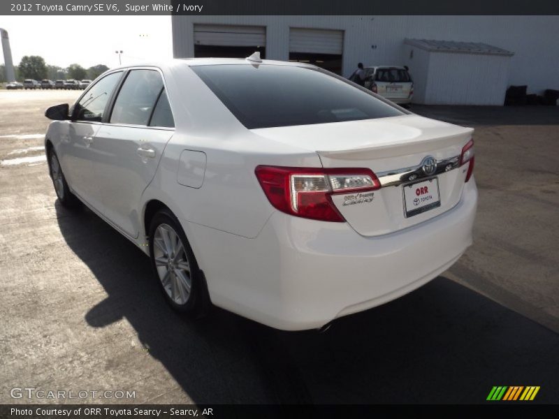 Super White / Ivory 2012 Toyota Camry SE V6