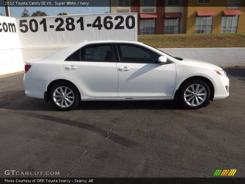 Super White / Ivory 2012 Toyota Camry SE V6