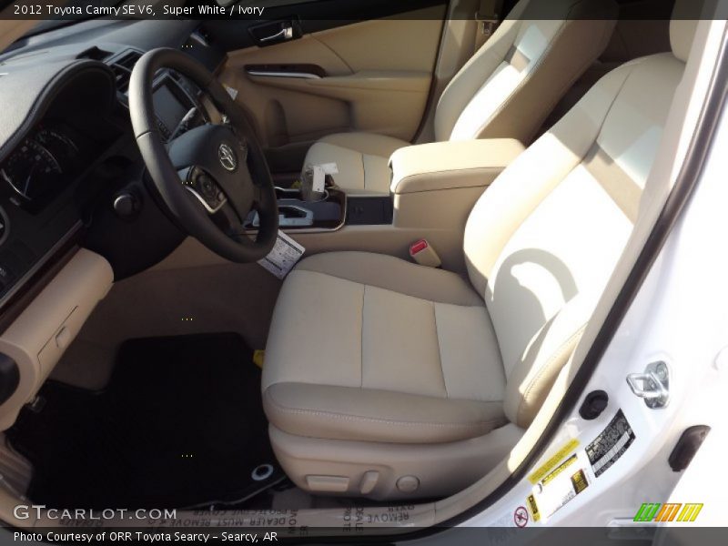 Super White / Ivory 2012 Toyota Camry SE V6