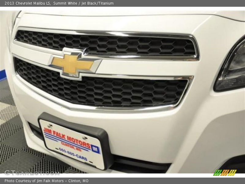 Summit White / Jet Black/Titanium 2013 Chevrolet Malibu LS