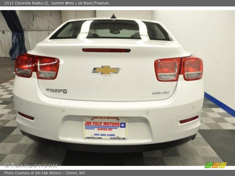 Summit White / Jet Black/Titanium 2013 Chevrolet Malibu LS