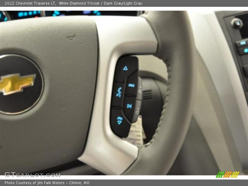 White Diamond Tricoat / Dark Gray/Light Gray 2012 Chevrolet Traverse LT