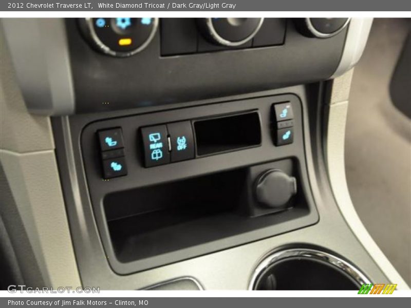 White Diamond Tricoat / Dark Gray/Light Gray 2012 Chevrolet Traverse LT