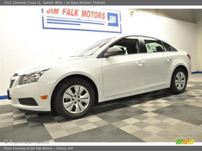 Summit White / Jet Black/Medium Titanium 2012 Chevrolet Cruze LS