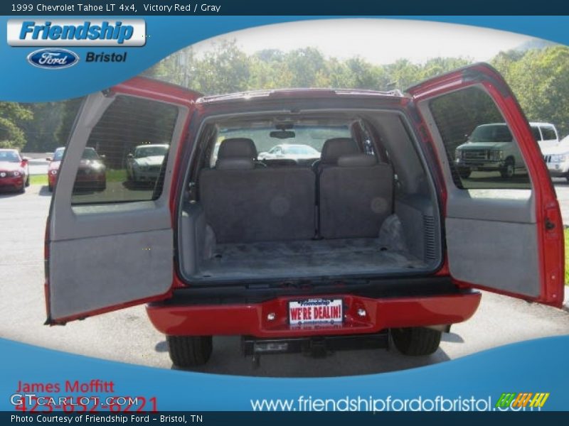 Victory Red / Gray 1999 Chevrolet Tahoe LT 4x4
