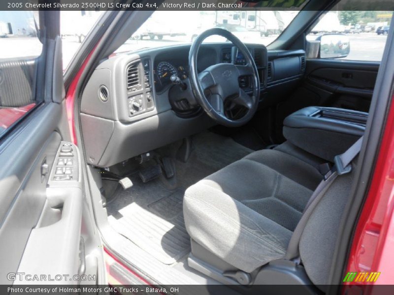 Victory Red / Dark Charcoal 2005 Chevrolet Silverado 2500HD LS Crew Cab 4x4