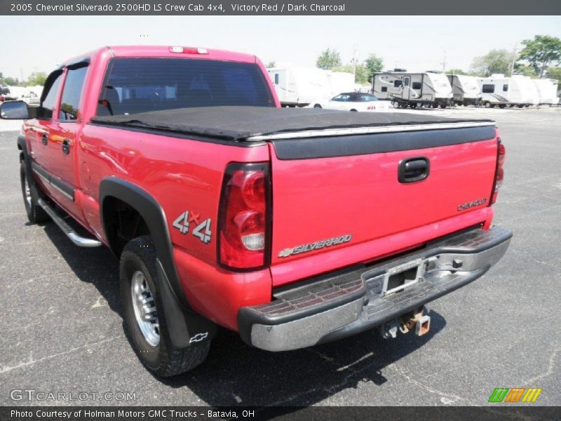Victory Red / Dark Charcoal 2005 Chevrolet Silverado 2500HD LS Crew Cab 4x4