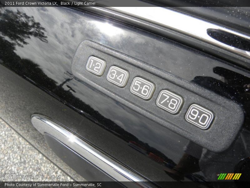 Black / Light Camel 2011 Ford Crown Victoria LX
