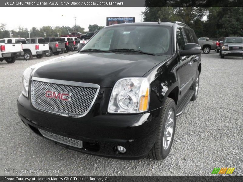 Onyx Black / Cocoa/Light Cashmere 2013 GMC Yukon Denali AWD