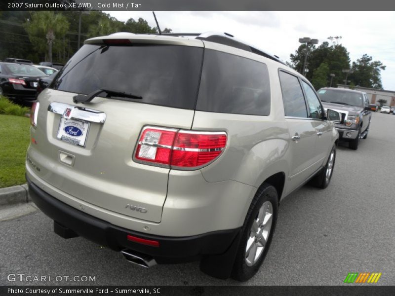 Gold Mist / Tan 2007 Saturn Outlook XE AWD