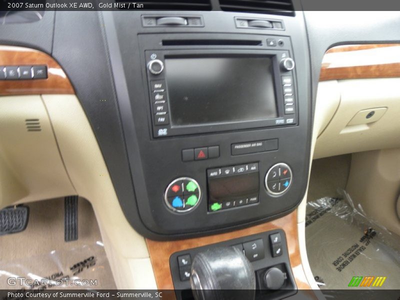 Gold Mist / Tan 2007 Saturn Outlook XE AWD