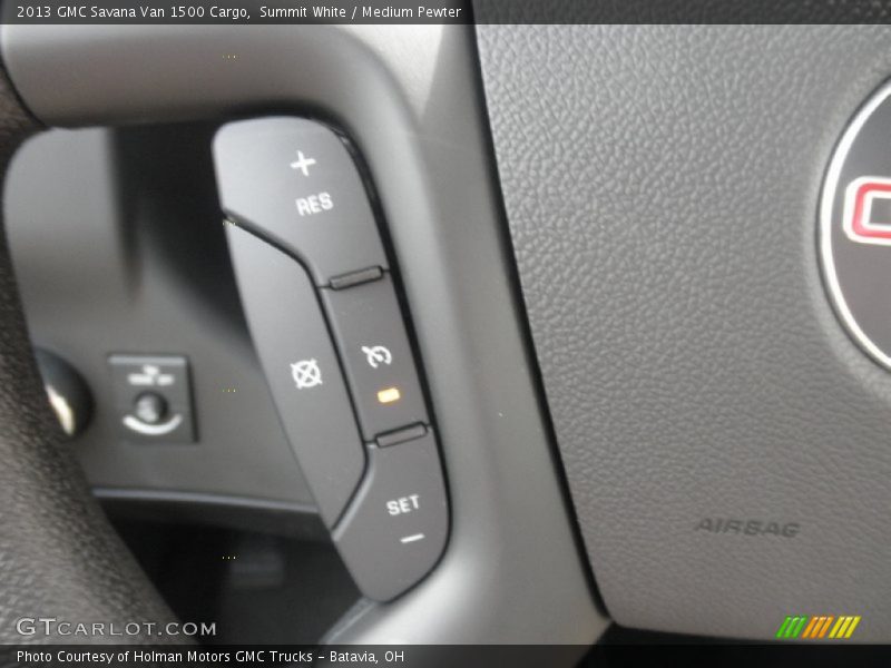 Summit White / Medium Pewter 2013 GMC Savana Van 1500 Cargo