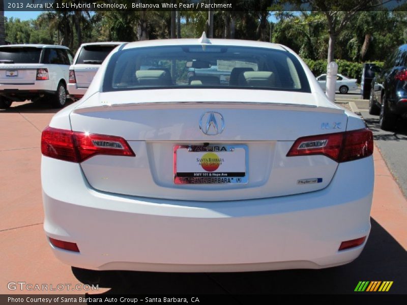 Bellanova White Pearl / Parchment 2013 Acura ILX 1.5L Hybrid Technology