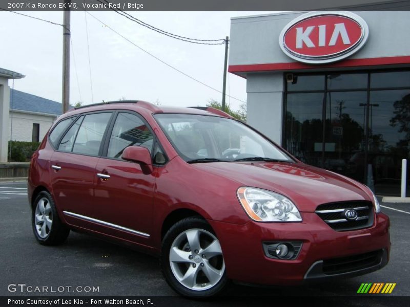Volcanic Red / Beige 2007 Kia Rondo EX V6