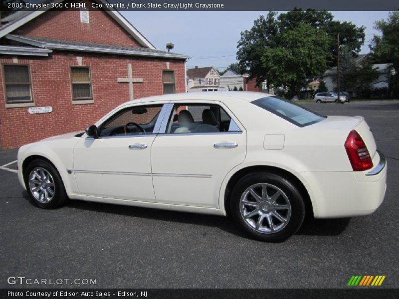 Cool Vanilla / Dark Slate Gray/Light Graystone 2005 Chrysler 300 C HEMI
