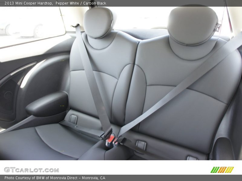 Pepper White / Carbon Black 2013 Mini Cooper Hardtop