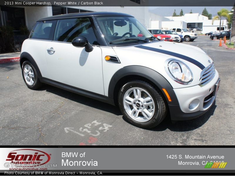 Pepper White / Carbon Black 2013 Mini Cooper Hardtop