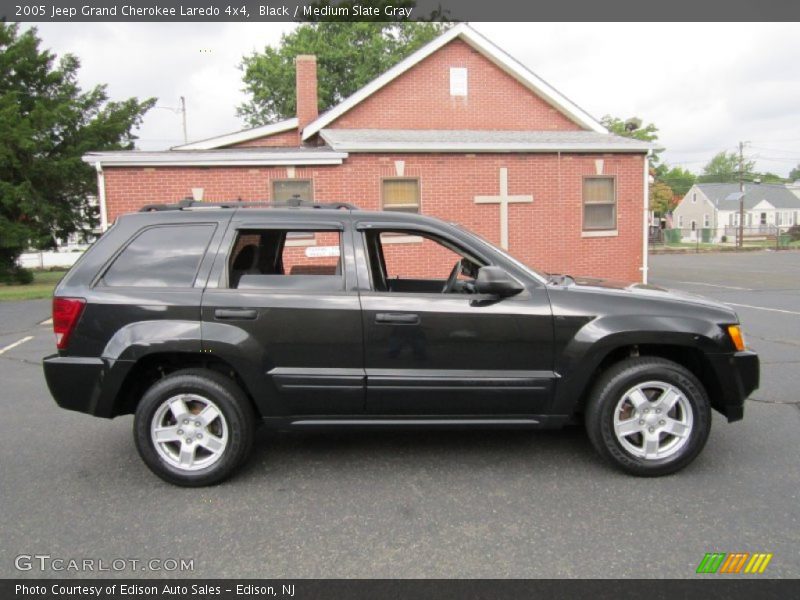  2005 Grand Cherokee Laredo 4x4 Black