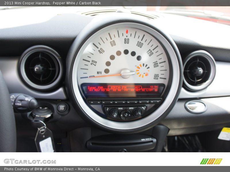 Pepper White / Carbon Black 2013 Mini Cooper Hardtop