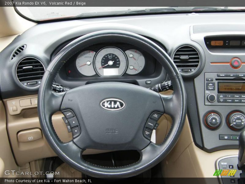 Volcanic Red / Beige 2007 Kia Rondo EX V6