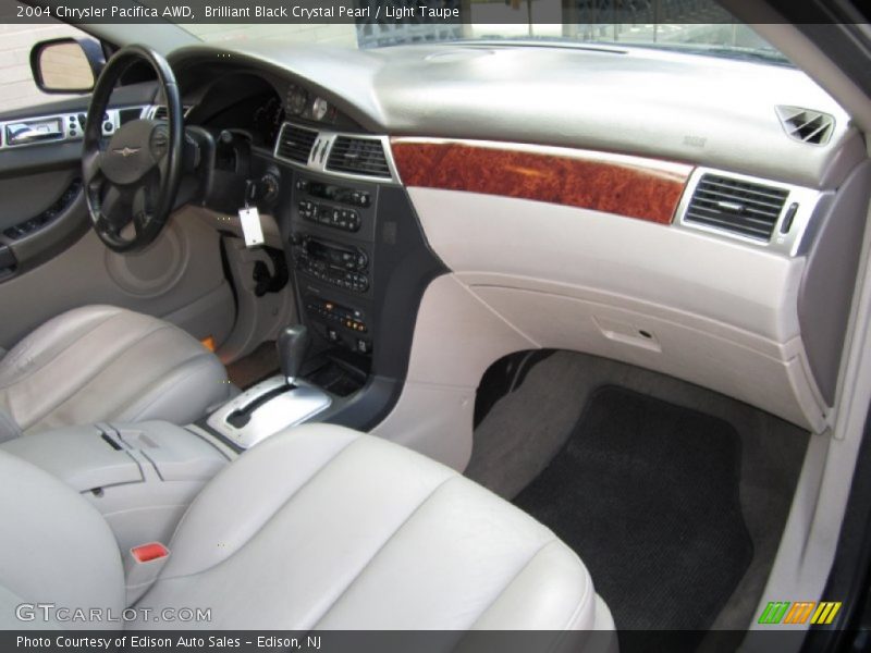 Dashboard of 2004 Pacifica AWD