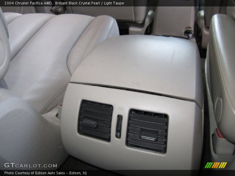 Brilliant Black Crystal Pearl / Light Taupe 2004 Chrysler Pacifica AWD