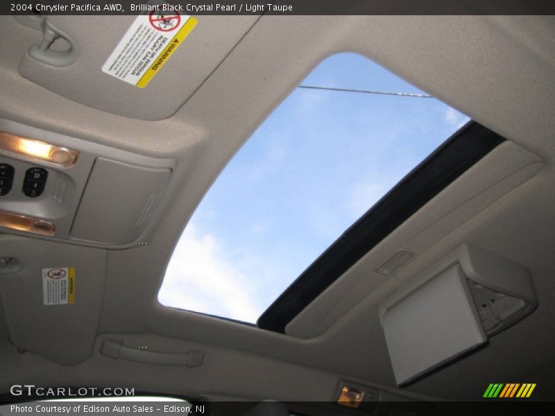Sunroof of 2004 Pacifica AWD